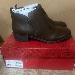 Brown ankle boot